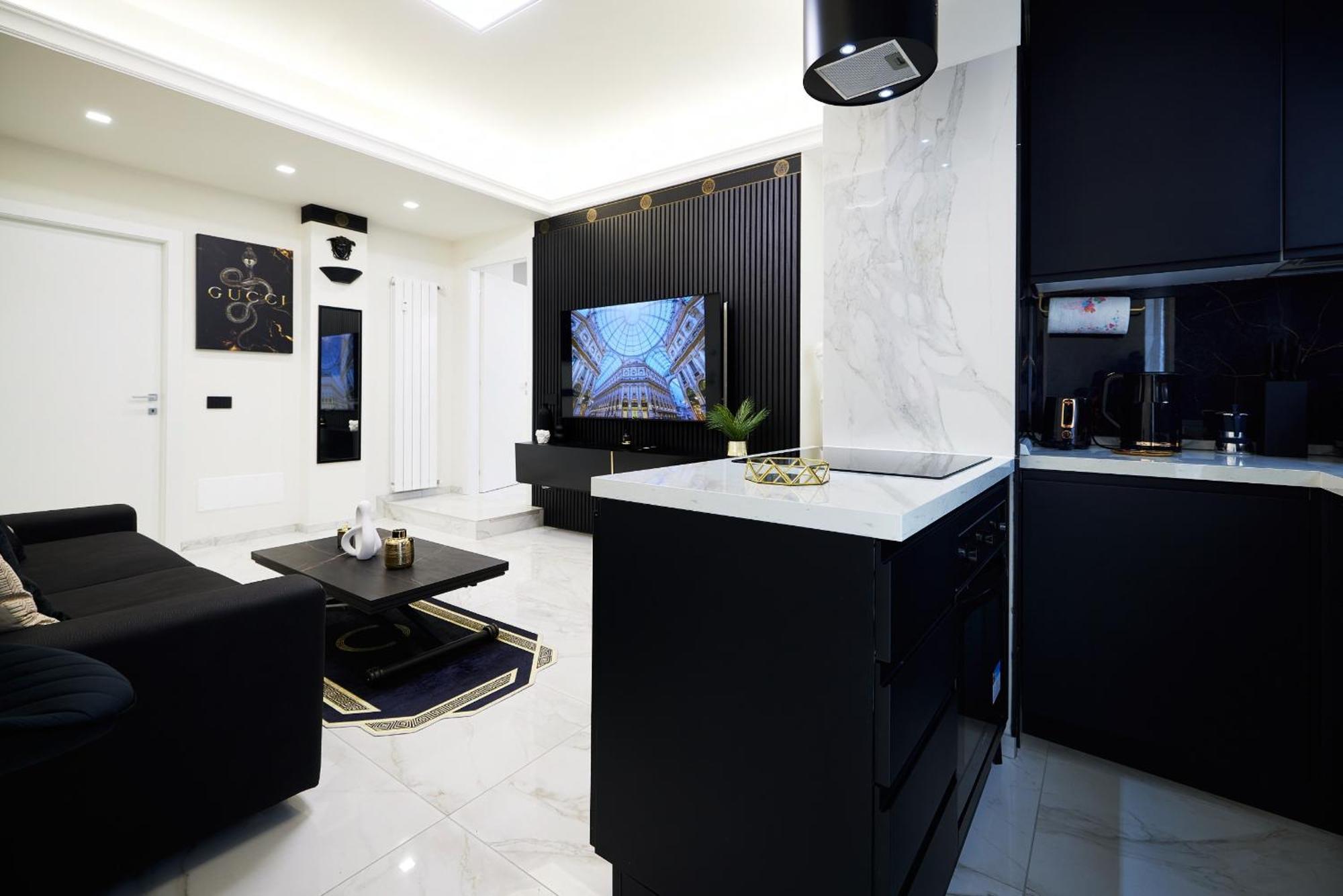 Italian Fashion Suite - Luxurious Marble City Center ميلان المظهر الخارجي الصورة